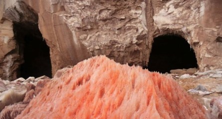 Wonders of Semnan salt caves Wonders of Semnan salt caves