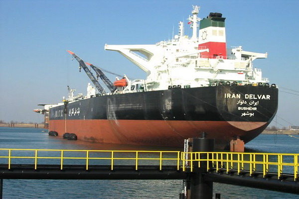 یونان 25 درصد نفت خود را از ایران خریداری می كند
