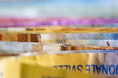 Switzerland releases Iran's frozen cash Switzerland releases Iran's frozen cash