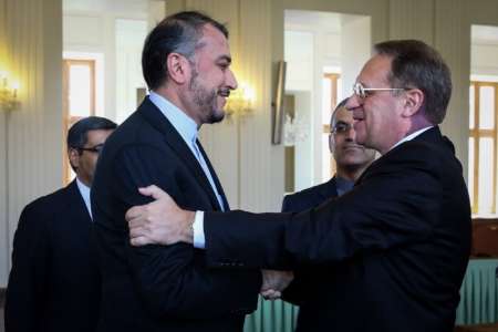 Iranian Deputy FM, Russian Mideast envoy discuss Syrian crisis Iranian Deputy FM, Russian Mideast envoy discuss Syrian crisis