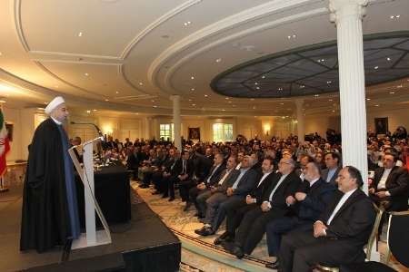 President Rouhani meets Iranians in France President Rouhani meets Iranians in France