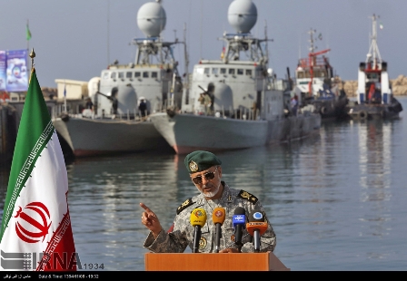 Iran warns US warship to leave drill area Iran warns US warship to leave drill area