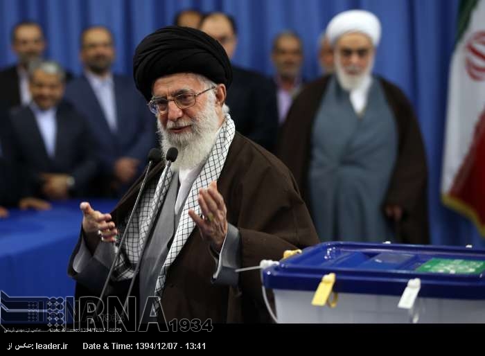 Ayetullah Hamenei.: Halk, ülkenin istiklal ve onuru için seçimlere katılsın Ayetullah Hamenei.: Halk, ülkenin istiklal ve onuru için seçimlere katılsın