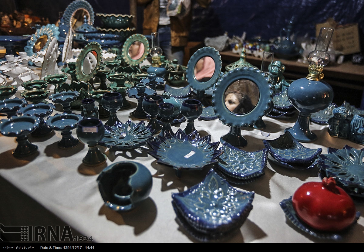 نمایشگاه سفره های هفت سین و صنایع دستی