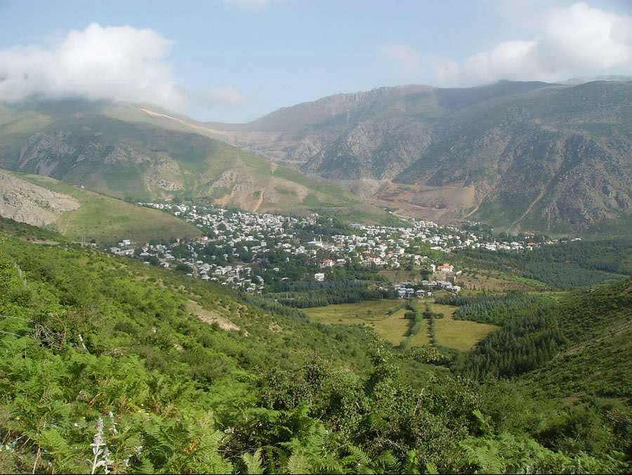 زیبایی های غرب مازندران مسافران نوروزی را به سوی خود می خواند