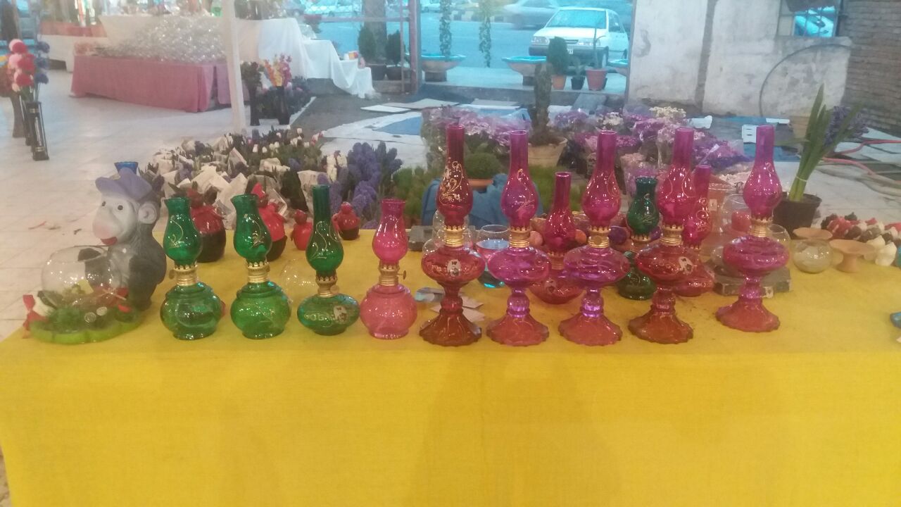 جلوه هاي تلاش و تكاپو براي نو شدن سال در مازندران جلوه هاي تلاش و تكاپو براي نو شدن سال در مازندران