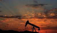 واشنگتن تایمز: توافق عربستان-روسیه در بازار نفت بی اثر ماند