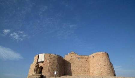 1500 گردشگر از قلعه جلاالدين خراسان شمالي بازديد كردند