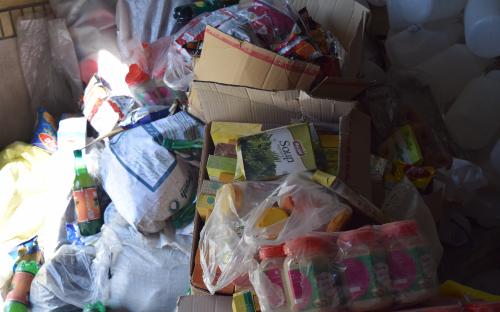 13 تن مواد غذایی فاسد در نجف آباد كشف شد