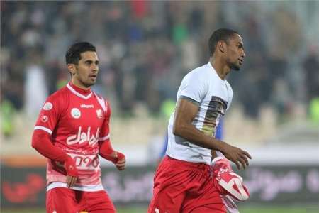 سرمربي تيم پرسپوليس حاضر به انجام مصاحبه نشد