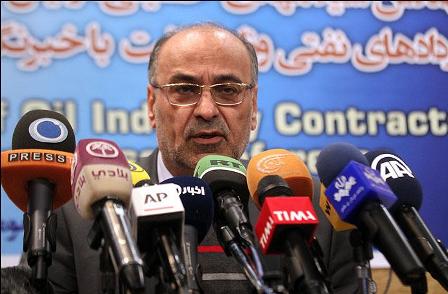 ايران تطرح مناقصات لتطوير حقولها النفطية والغازية خلال الشهرين القادمين ايران تطرح مناقصات لتطوير حقولها النفطية والغازية خلال الشهرين القادمين