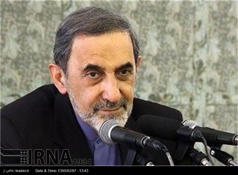 Velayati: La incautación por parte de EEUU de los activos iraníes es un robo internacional Velayati: La incautación por parte de EEUU de los activos iraníes es un robo internacional