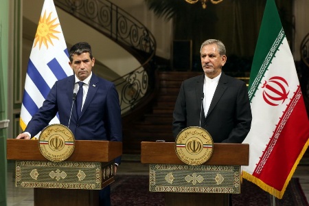ايران واوروغواي تؤكدان علي التنسيق لمكافحة الارهاب بكل اشكاله ومظاهره ايران واوروغواي تؤكدان علي التنسيق لمكافحة الارهاب بكل اشكاله ومظاهره