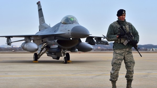فايننشال تايمز: پاكستان به خريد جنگنده هاي روسي به جاي اف-16 آمريكايي فكر مي كند