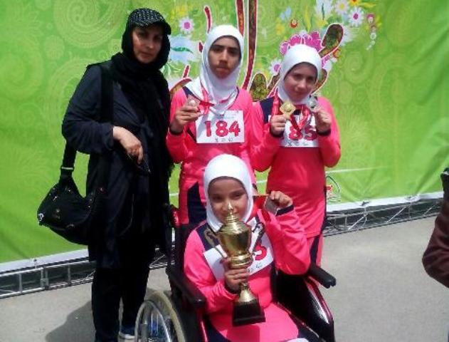 كسب چهار مدال توسط دختران دو و ميداني كار معلول قم در مسابقات كشوري