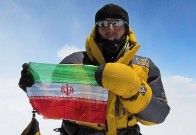 Iran’s mount climber conquers Everest without oxygen use Iran’s mount climber conquers Everest without oxygen use