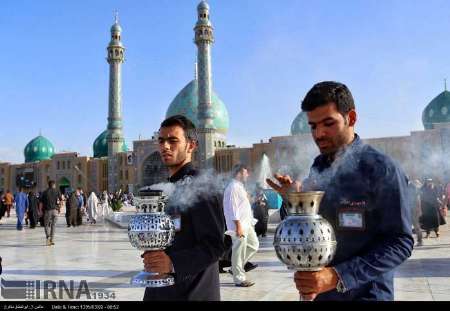 هنرمندان قمي شهداي مدافع حرم را به تصوير كشيدند/ مسجد جمكران شاهد جلوه هاي زيبايي از منتظران ظهور