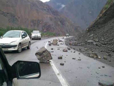 جاده هراز بسته شد