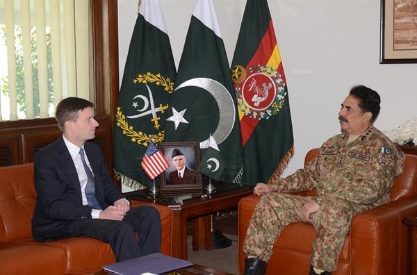 Pak army chief slams US over drone strike in Balochistan