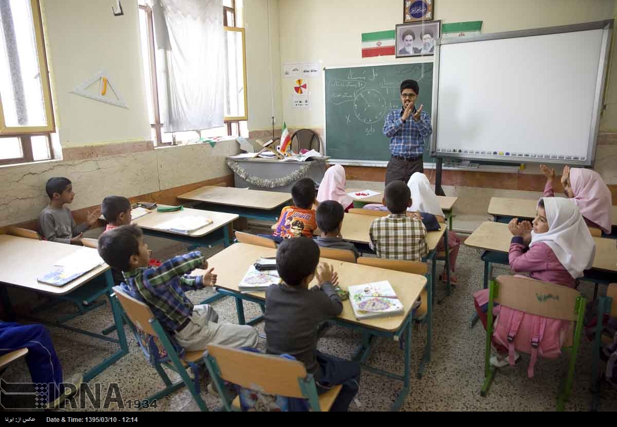 ۱۶۰۰ معلم امسال جذب آموزش و پرورش استان کرمانشاه می‌شود
