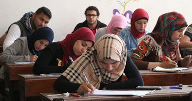 بازداشت 12 مقام آموزش و پروش مصر