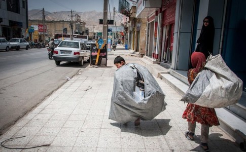 كودكان شغل هاي سياه در سيستان و بلوچستان/ معضلي پرچالش در افزايش آسيب‌هاي اجتماعي