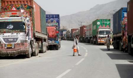 تنش هاي مرزي پاكستان و افغانستان صداي تاجرها را درآورد
