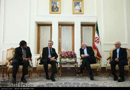 UNHCR official praises Iran as a role model for refugees’ health and education