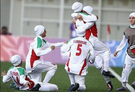 صعود دو پله اي فوتبال زنان ايران در رده بندي جهاني