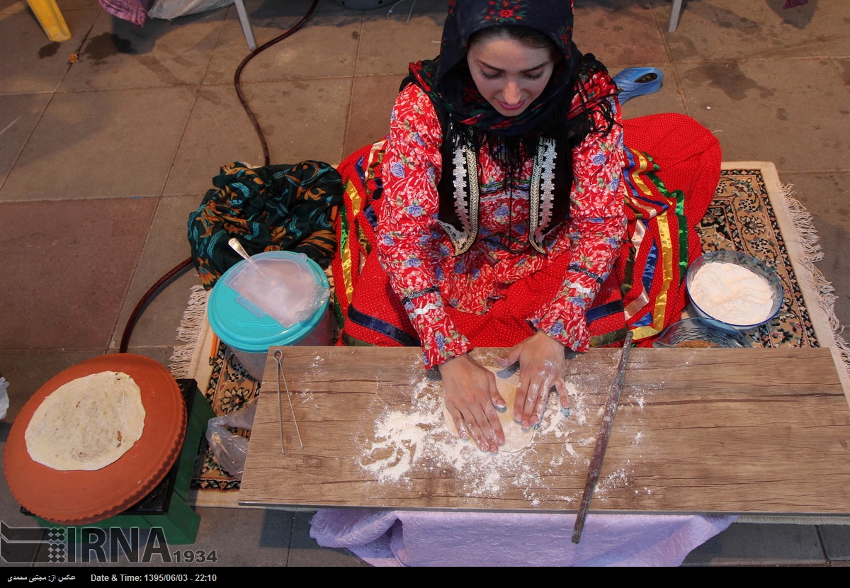 برج میلاد ۱۷ اردیبهشت میزبان همایش بانوان کارآفرین صنعت غذا و گردشگری