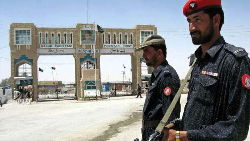 مرز چمن میان پاكستان و افغانستان پس از دو هفته بازگشایی شد