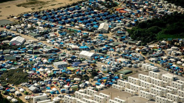 سرنوشت مبهم پناهجویان در اردوگاه كاله فرانسه