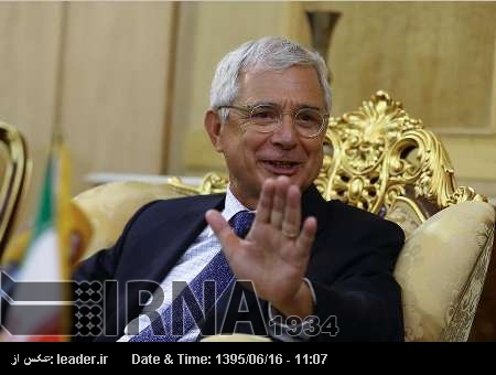 ایران،فرانس پارلیمنٹ اسپیکروں کی ملاقات/باہمی دلچسپی کے امور پر تبادلہ خیال ایران،فرانس پارلیمنٹ اسپیکروں کی ملاقات/باہمی دلچسپی کے امور پر تبادلہ خیال