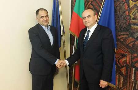 Irán y Bulgaria deciden compartir informaciones y noticias