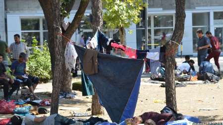 نخست وزیر صربستان: پاركینگ پناهجویان نیستیم