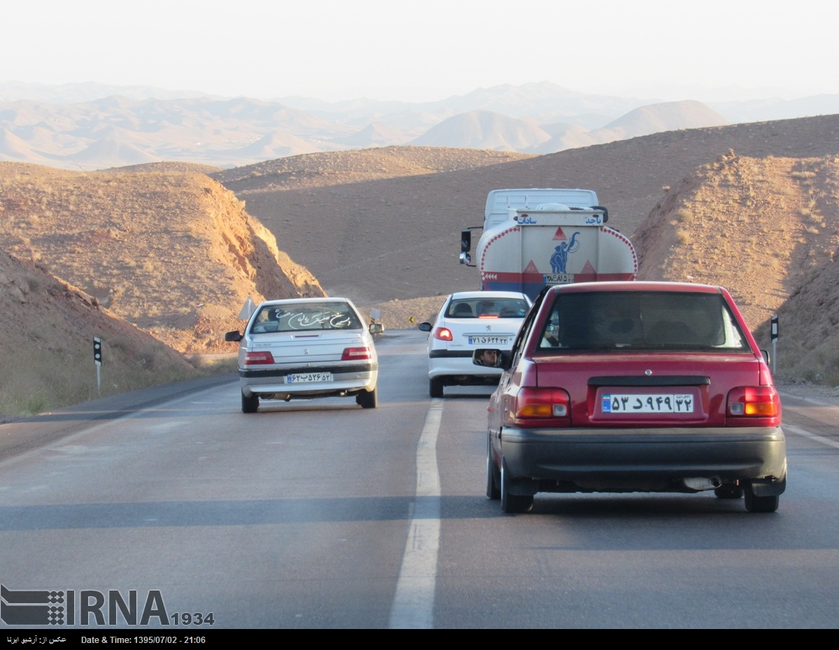 افزایش تردد در محورهای کردستان/ زمینه خدمات‌رسانی مناسب به گردشگران نوروزی فراهم است