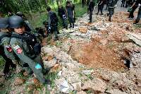 سه افسر پلیس تایلند براثر انفجار بمب كشته شدند
