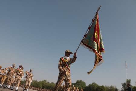 امام جمعه دزفول: سربازان نماد شجاعت ملت ايران هستند