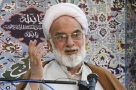 آیت الله دری نجف آبادی:رهنمودهای رهبری باید مد نظر همه قرار گیرد