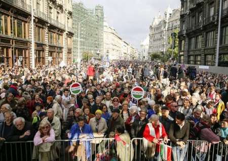 برپايي تظاهرات ضد دولتي در پايتخت مجارستان