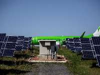 فعالیت دومین فرودگاه خورشیدی جهان در آفریقای جنوبی