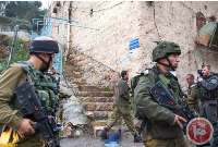 اشغالگران رژيم صهيونيستي 11 فلسطيني را در كرانه غربي بازداشت كردند