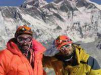 2 كوهنورد فارسي به قله مرتفع آما دابلام هيماليا صعود كردند