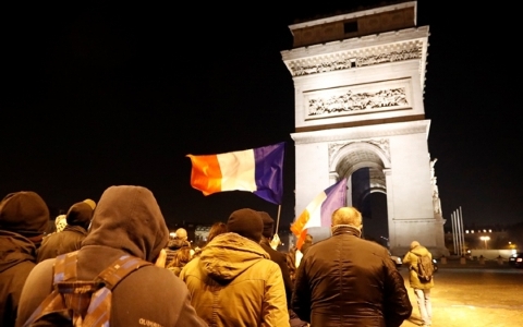 تظاهرات دوباره پلیس فرانسه در اعتراض به مسایل صنفی