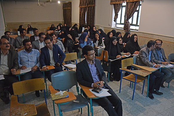 كارگاه آموزشي دبيران و مديران شمال سيستان و بلوچستان برگزار شد - ایرنا