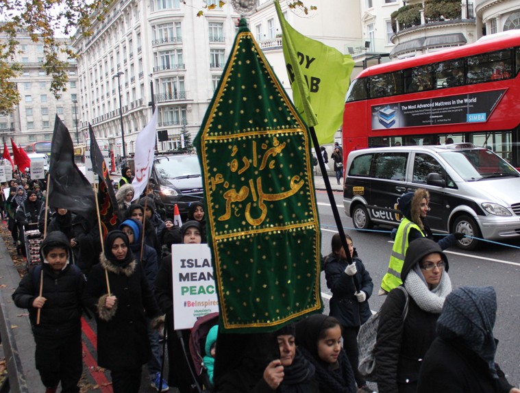 برگزاری مراسم عزاداری و راهپیمایی پرشور اربعین حسینی(ع)در قلب لندن