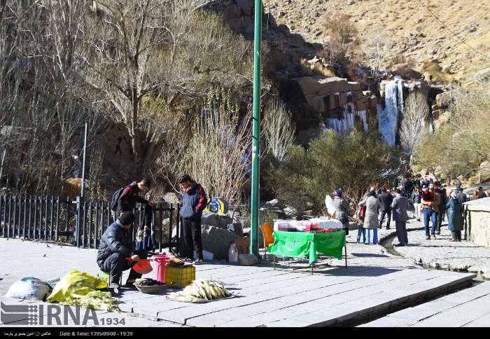 گنجنامه همدان از عرضه قلیان پاکسازی شد