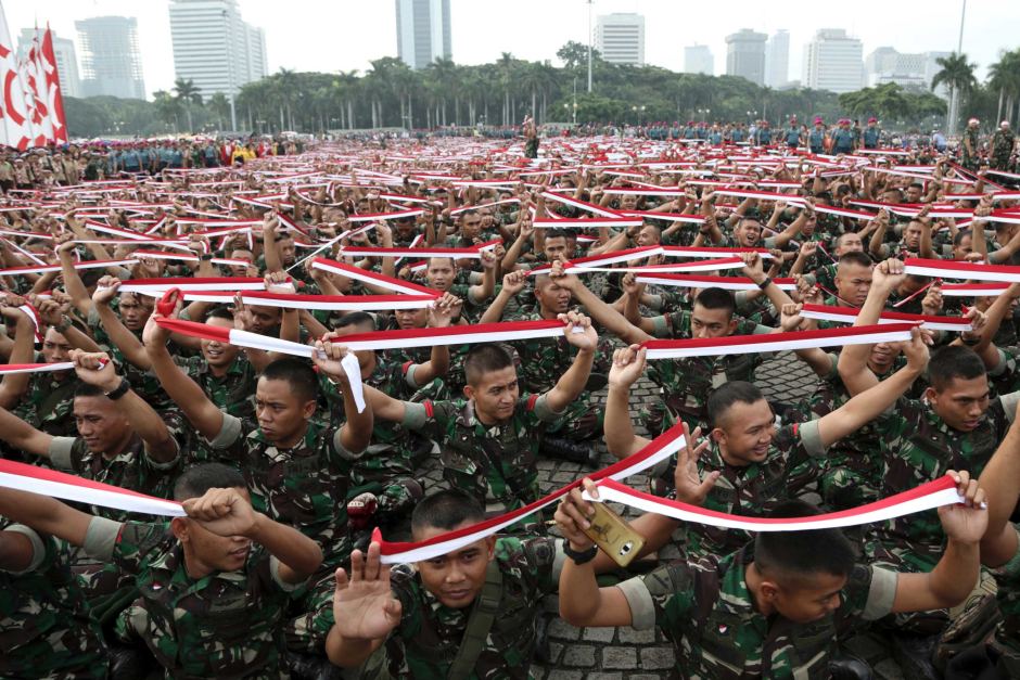 تجمع وحدت نژاد و مذهب در اندونزی/ آماده باش پلیس برای تجمع اسلام گراها