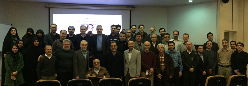 اهداي چهارمين جايزه دكتر امين به استاد مهندسي كامپيوتر صنعتي شريف اهداي چهارمين جايزه دكتر امين به استاد مهندسي كامپيوتر صنعتي شريف