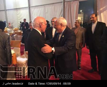 Zarif: Irán está dispuesto a mediar entre Pakistán e India Zarif: Irán está dispuesto a mediar entre Pakistán e India